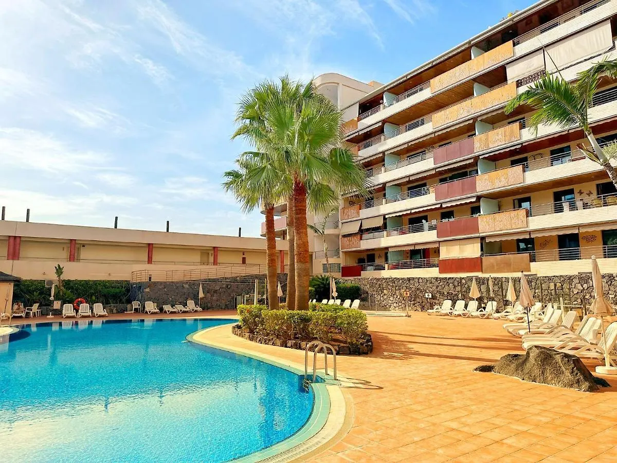 Cosy Well Located Apartment Puerto de Santiago  Spanje